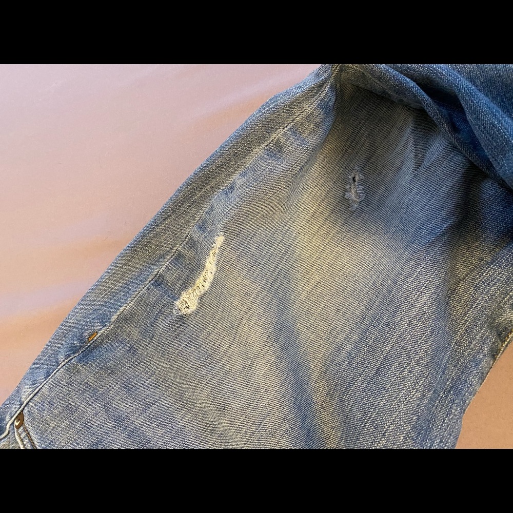 J.Brand Aoki destroyed Boyfriend Jean in Tulum. - Picture 5 of 9